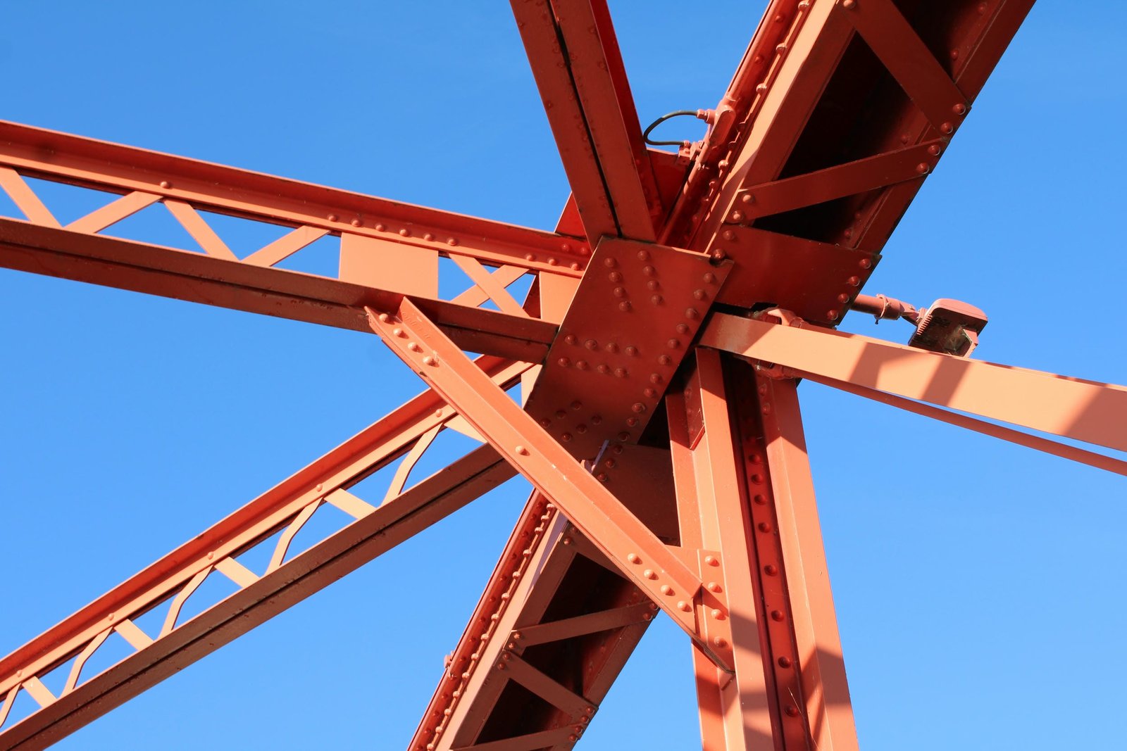 Upper connection